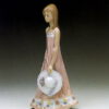 Figura LLadró Brillo "Muchacha Pamela Colgando" 01005647